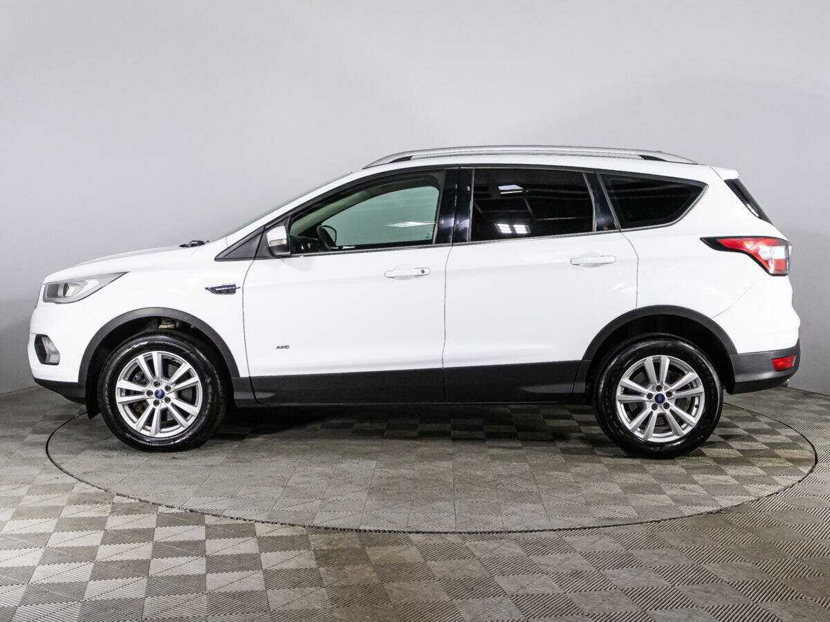 Купить Ford Kuga с пробегом. Фото: #7