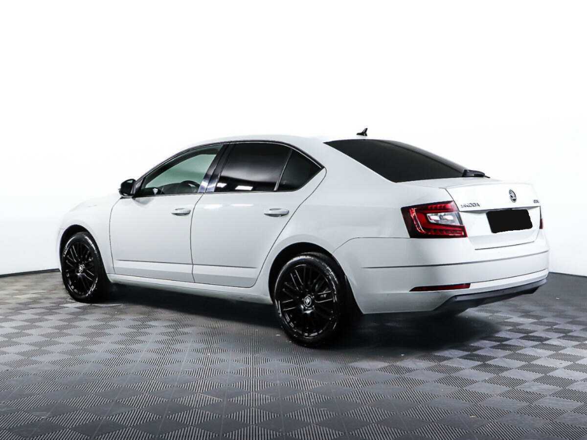 Купить Skoda Octavia с пробегом. Фото: #6