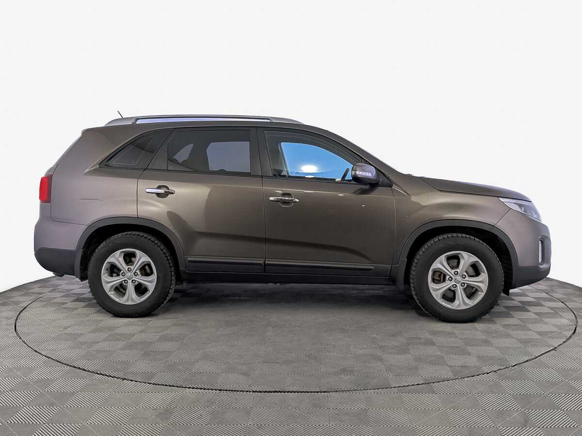 Купить Kia Sorento с пробегом. Фото: #3