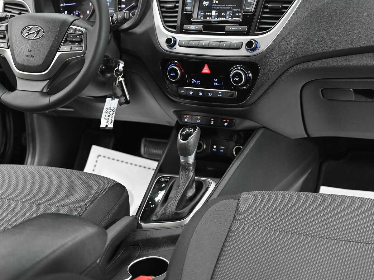 Купить Hyundai Solaris с пробегом. Фото: #9