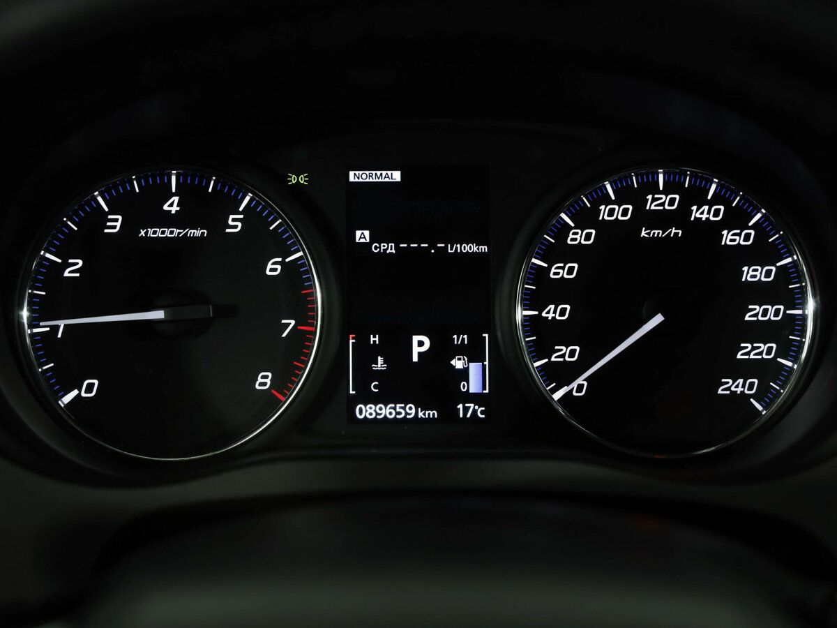 Купить Mitsubishi Outlander с пробегом. Фото: #11