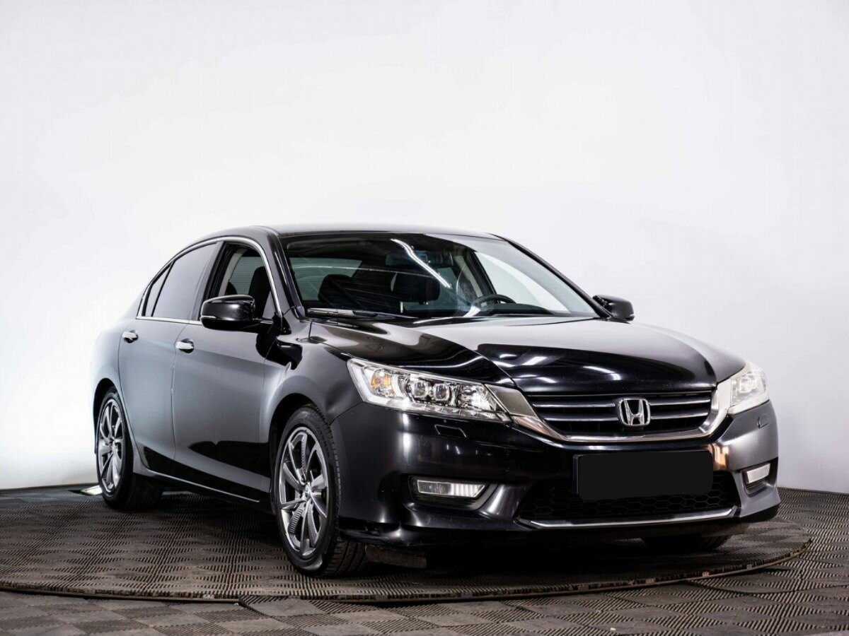 Купить Honda Accord с пробегом. Фото: #2