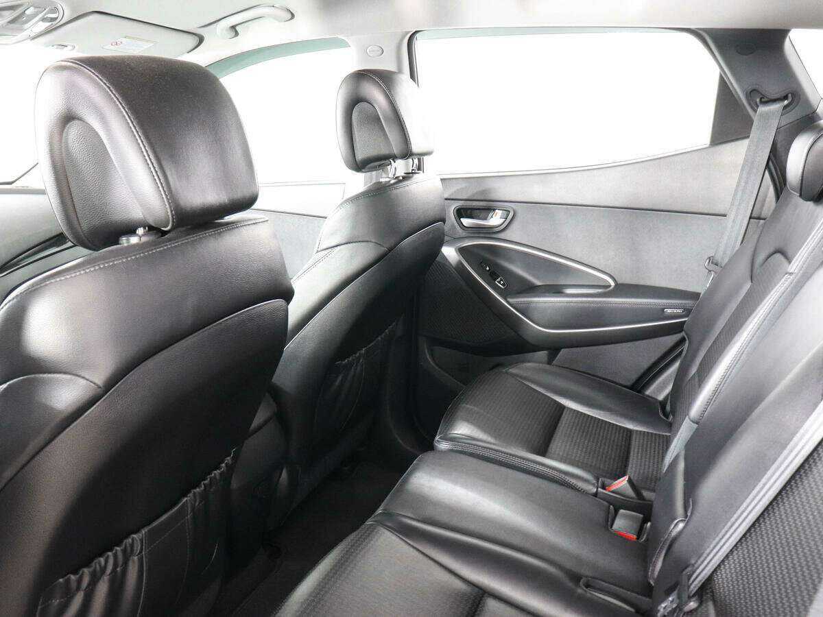 Купить Hyundai Santa Fe с пробегом. Фото: #11