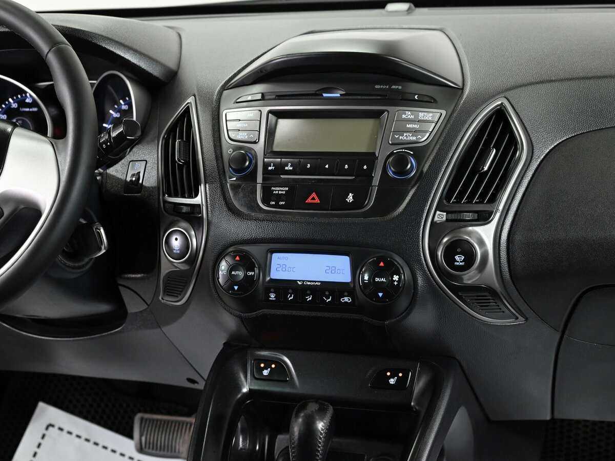 Купить Hyundai ix35 с пробегом. Фото: #9