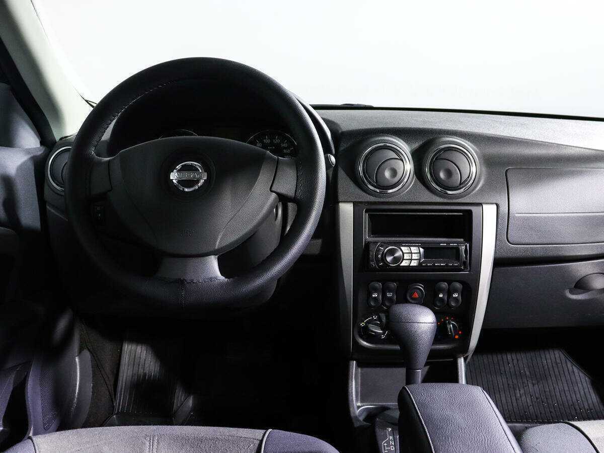 Купить Nissan Almera с пробегом. Фото: #9