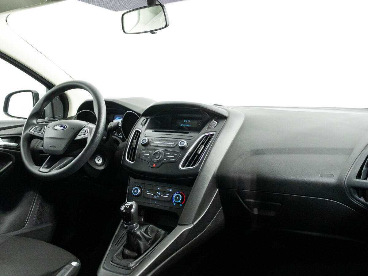 Купить Ford Focus с пробегом. Фото: #8