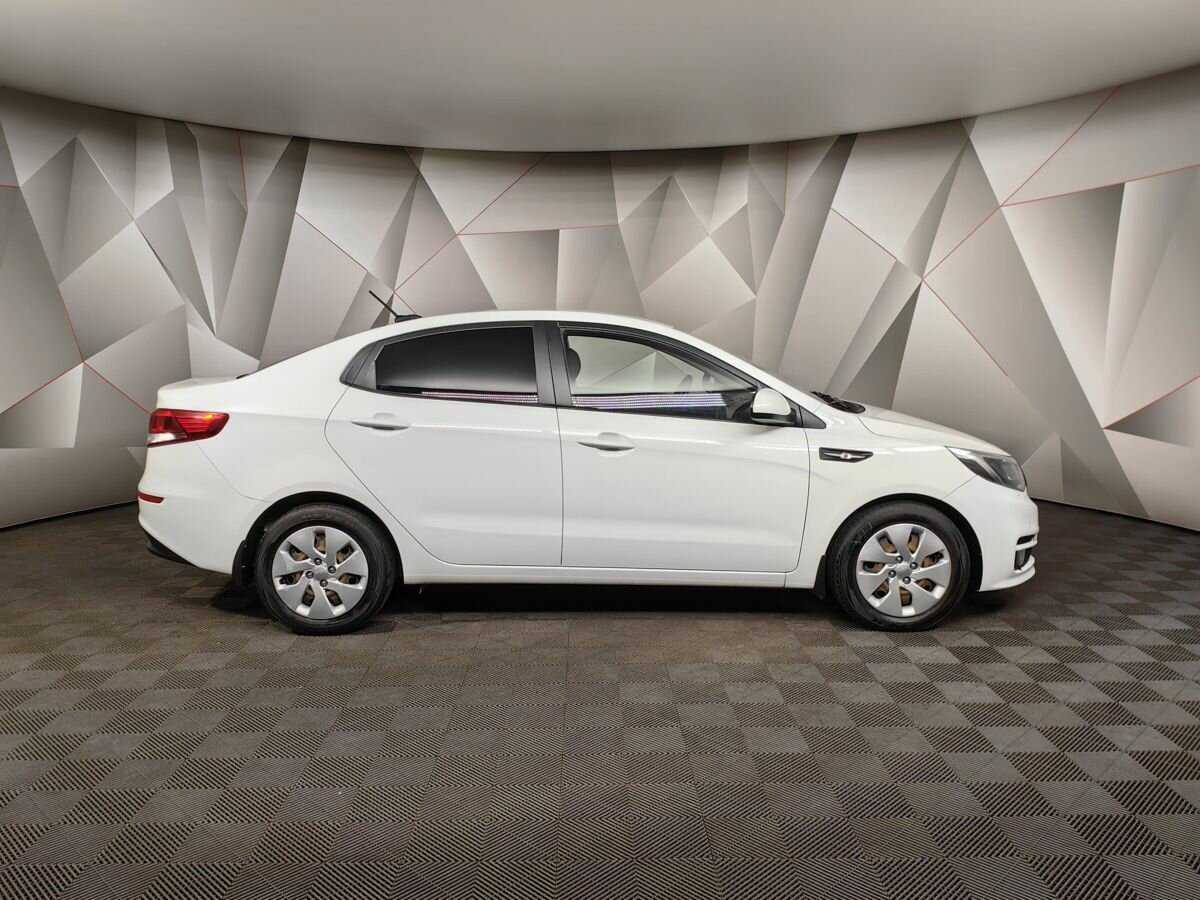 Купить Kia Rio с пробегом. Фото: #5