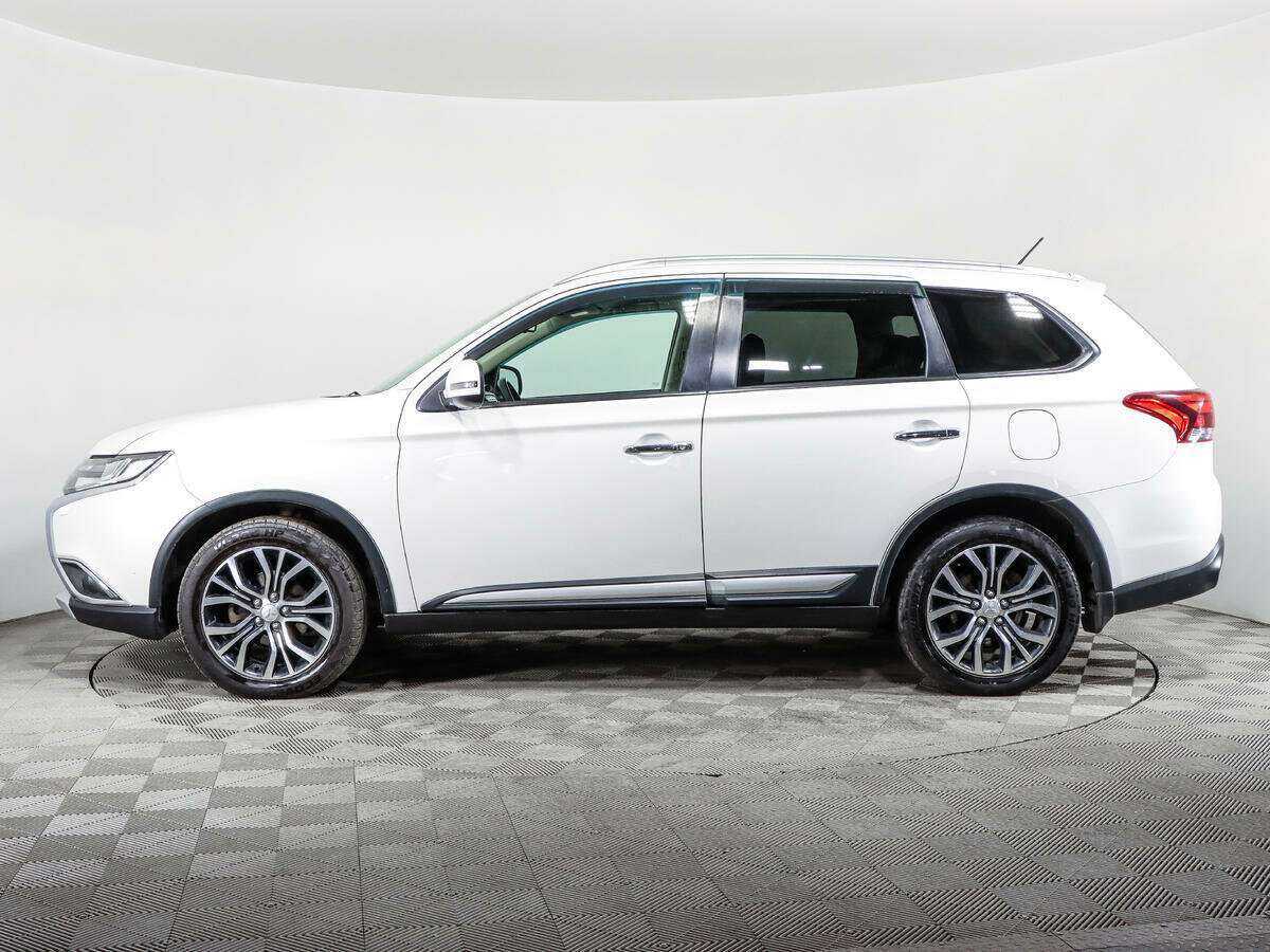 Купить Mitsubishi Outlander с пробегом. Фото: #7