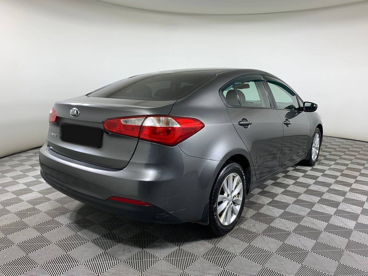 Купить Kia Cerato с пробегом. Фото: #4