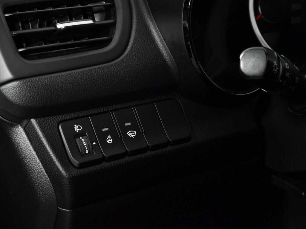 Купить Kia Rio с пробегом. Фото: #10