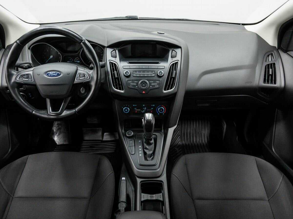Купить Ford Focus с пробегом. Фото: #9