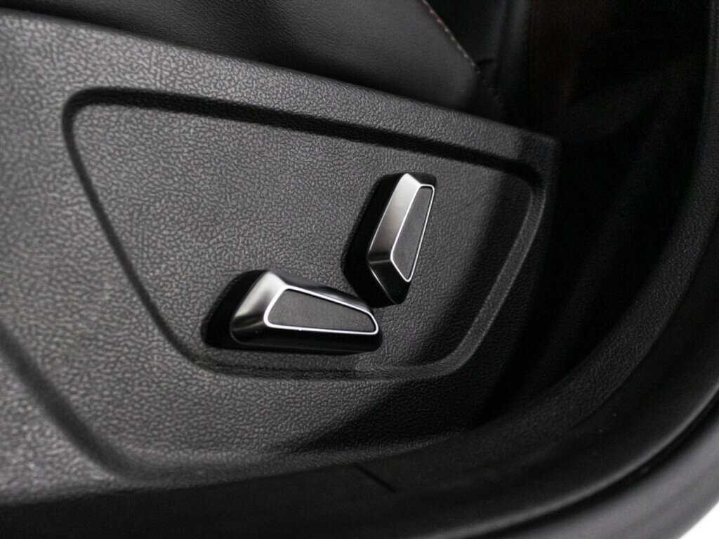 Купить Geely Coolray с пробегом. Фото: #19