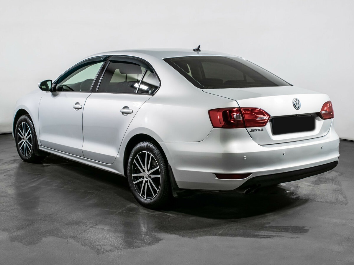 Купить Volkswagen Jetta с пробегом. Фото: #6
