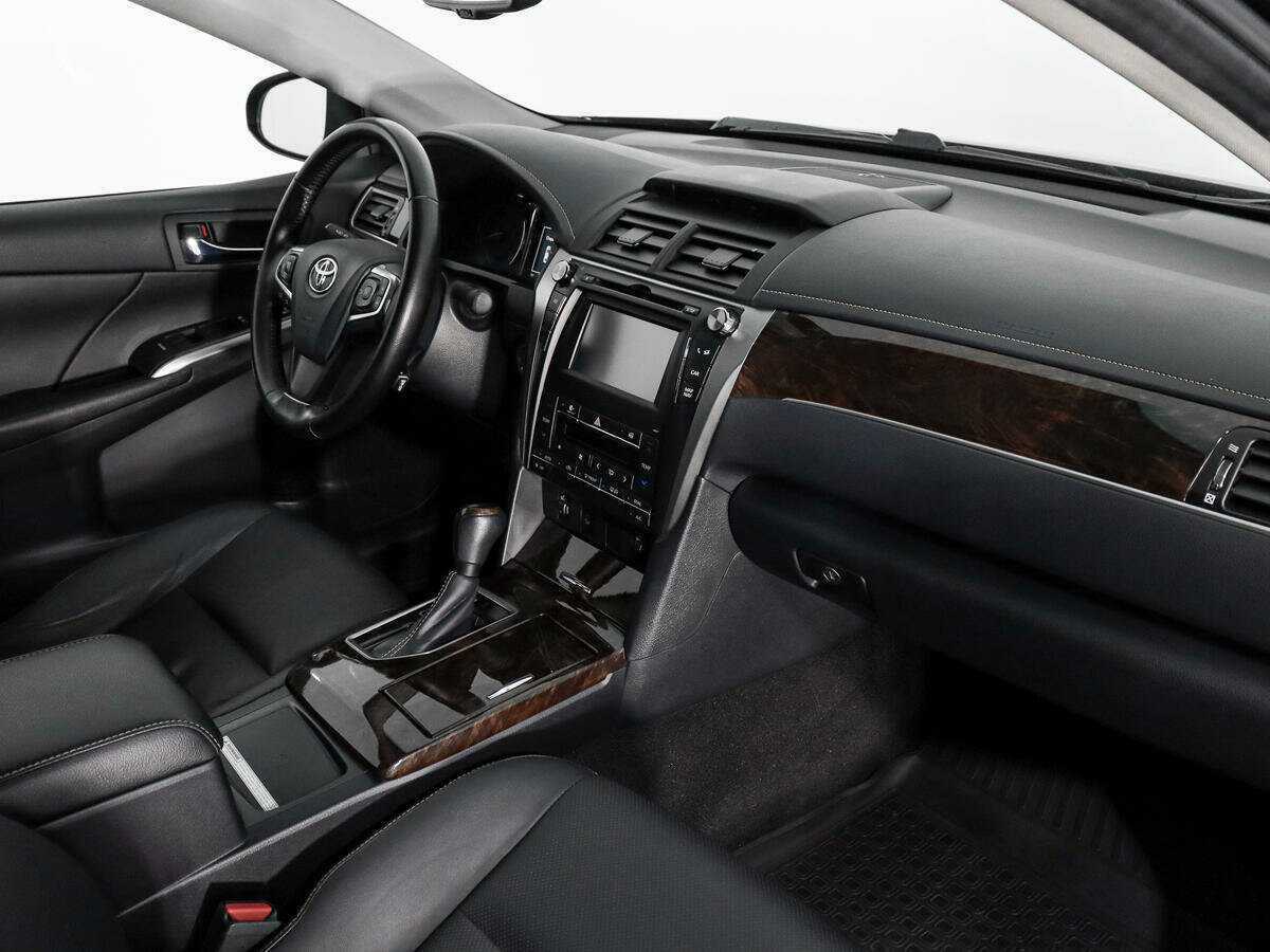 Купить Toyota Camry с пробегом. Фото: #12