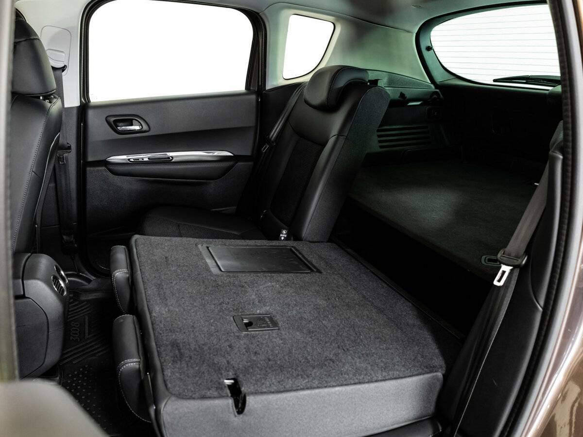 Купить Peugeot 3008 с пробегом. Фото: #15