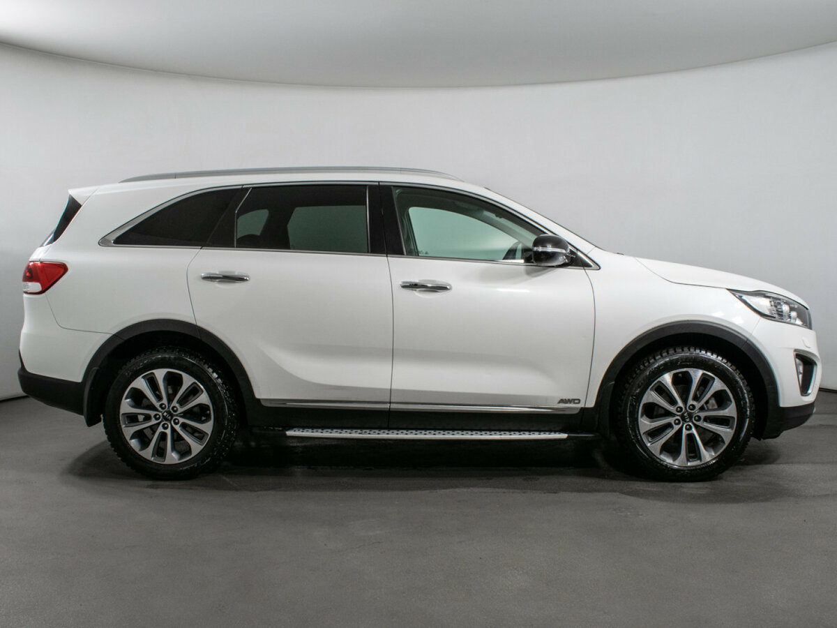 Купить Kia Sorento с пробегом. Фото: #3