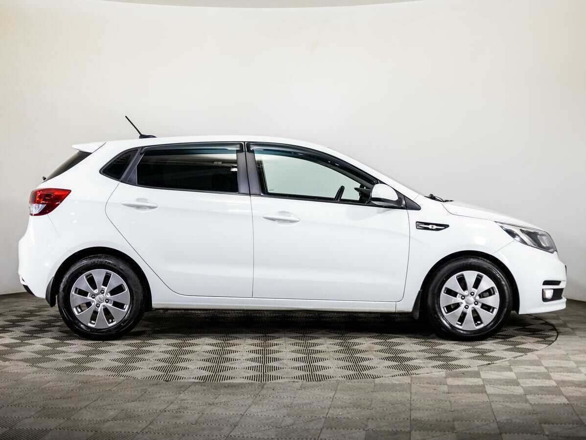 Купить Kia Rio с пробегом. Фото: #3