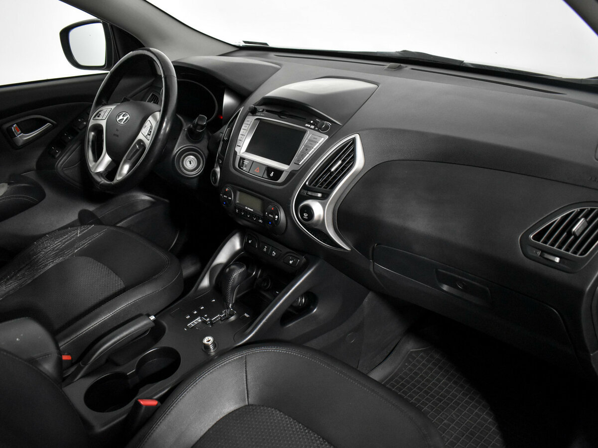 Купить Hyundai ix35 с пробегом. Фото: #10