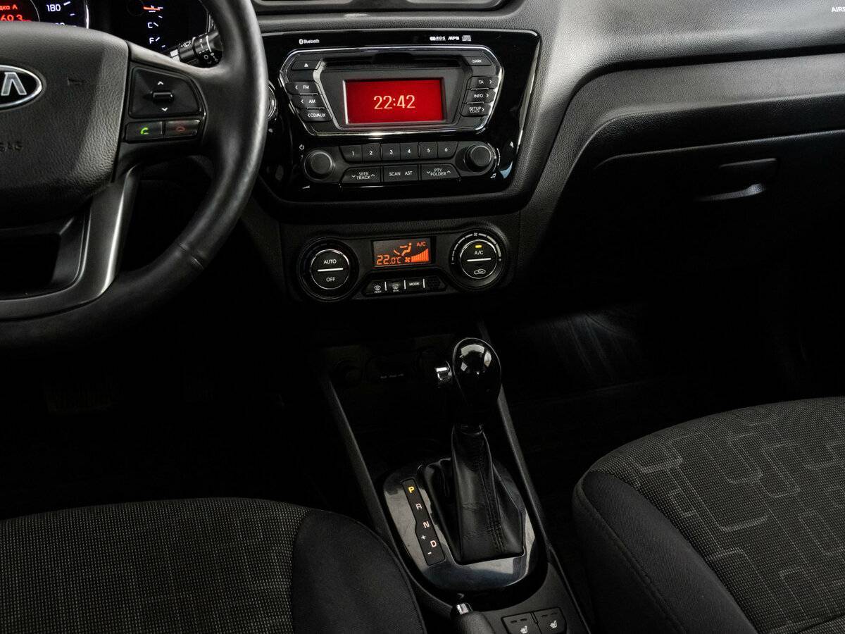 Купить Kia Rio с пробегом. Фото: #11