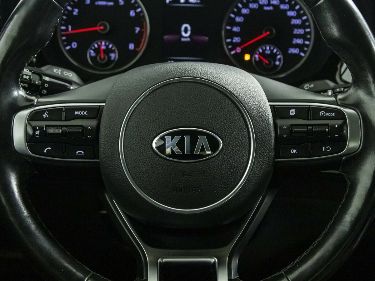 Купить Kia K5 с пробегом. Фото: #9