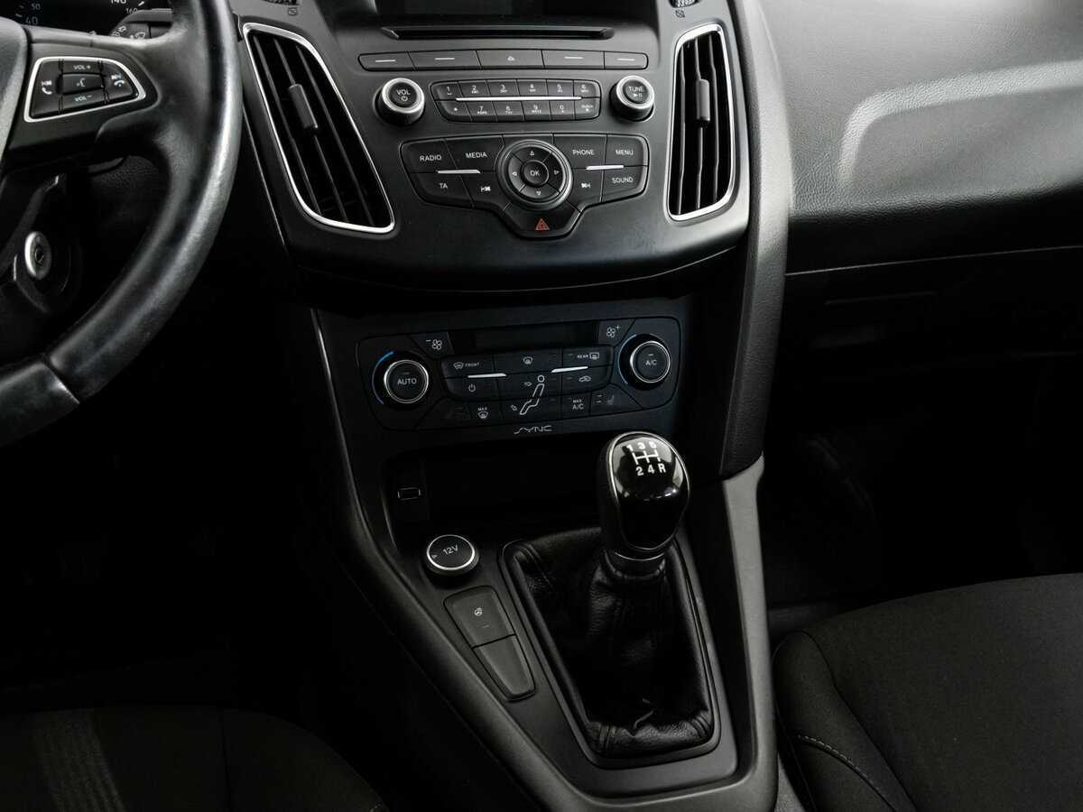Купить Ford Focus с пробегом. Фото: #10