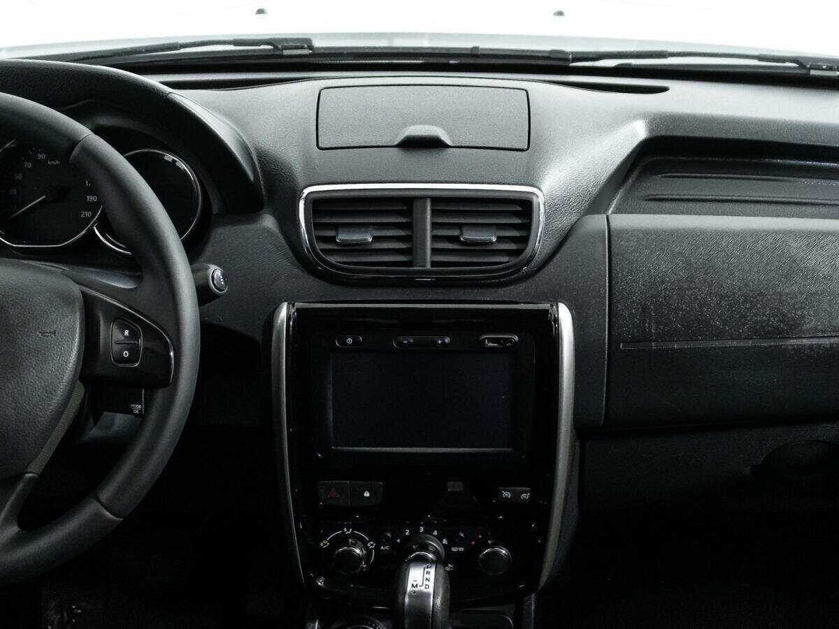 Купить Nissan Terrano с пробегом. Фото: #13