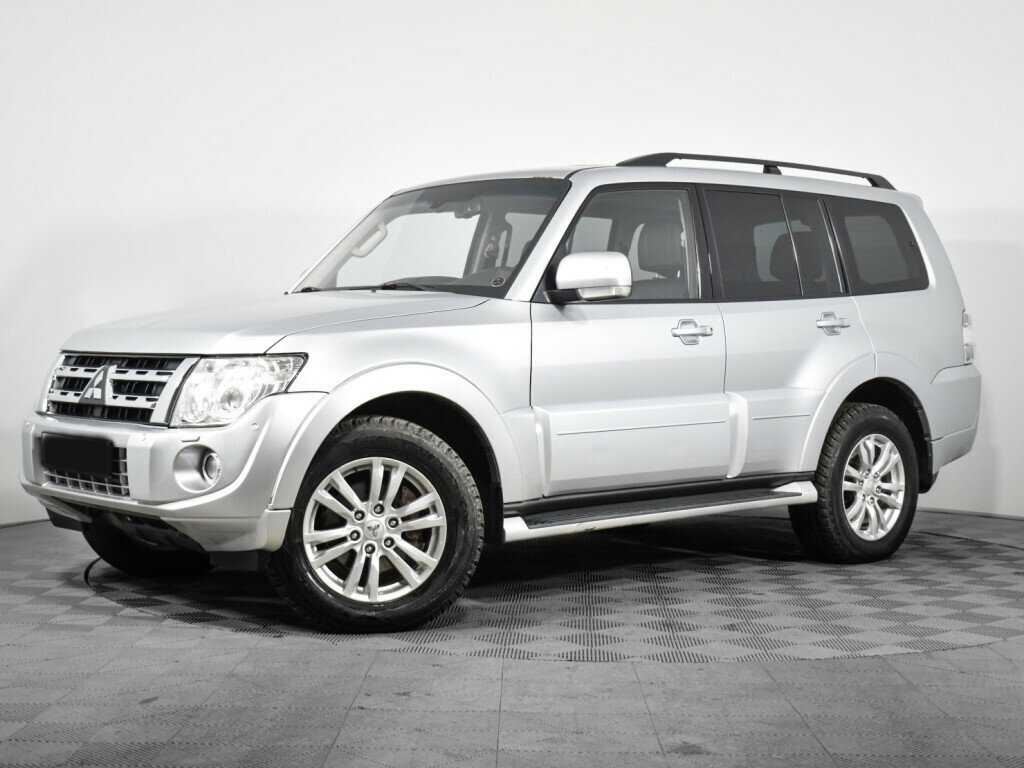 Купить Mitsubishi Pajero с пробегом. Фото: #0