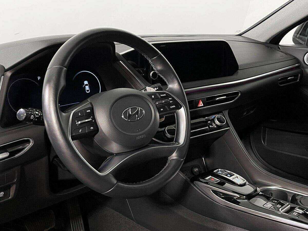 Купить Hyundai Sonata с пробегом. Фото: #15