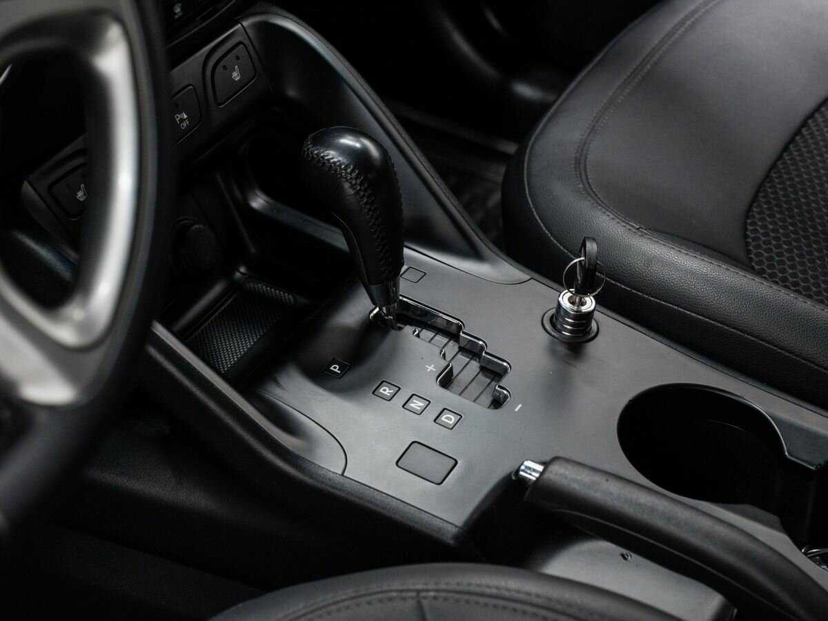Купить Hyundai ix35 с пробегом. Фото: #15