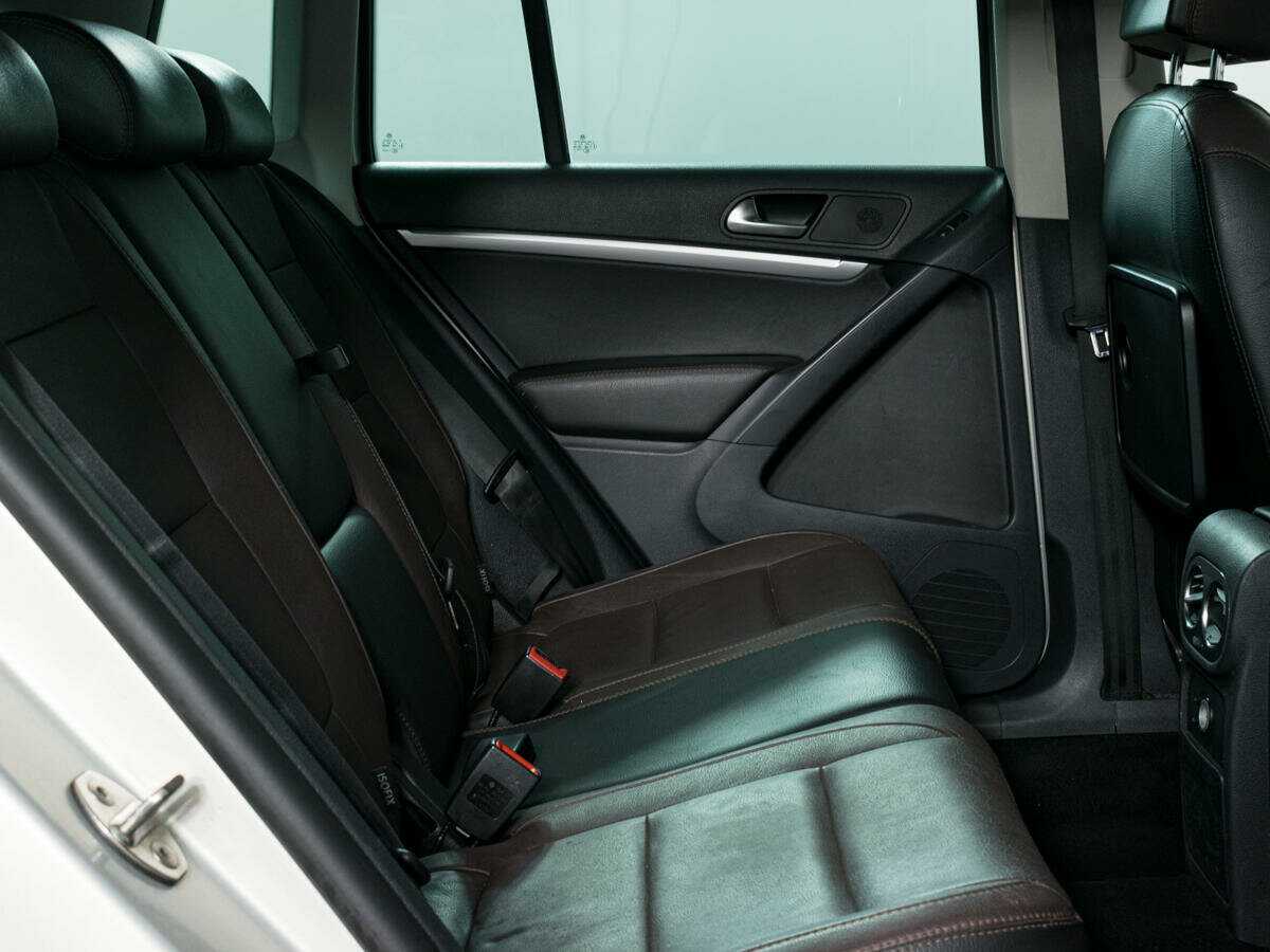Купить Volkswagen Tiguan с пробегом. Фото: #4