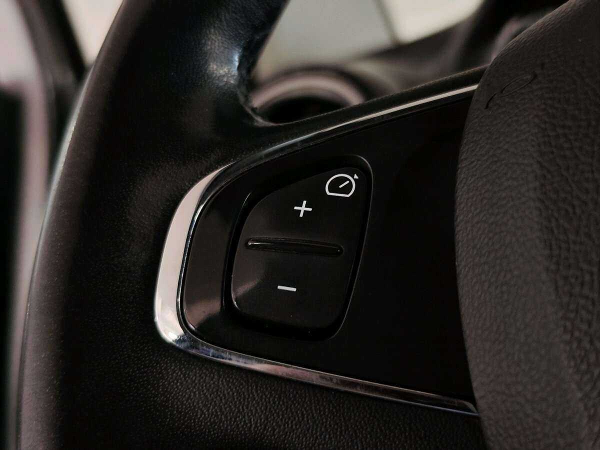 Купить Renault Kaptur с пробегом. Фото: #17