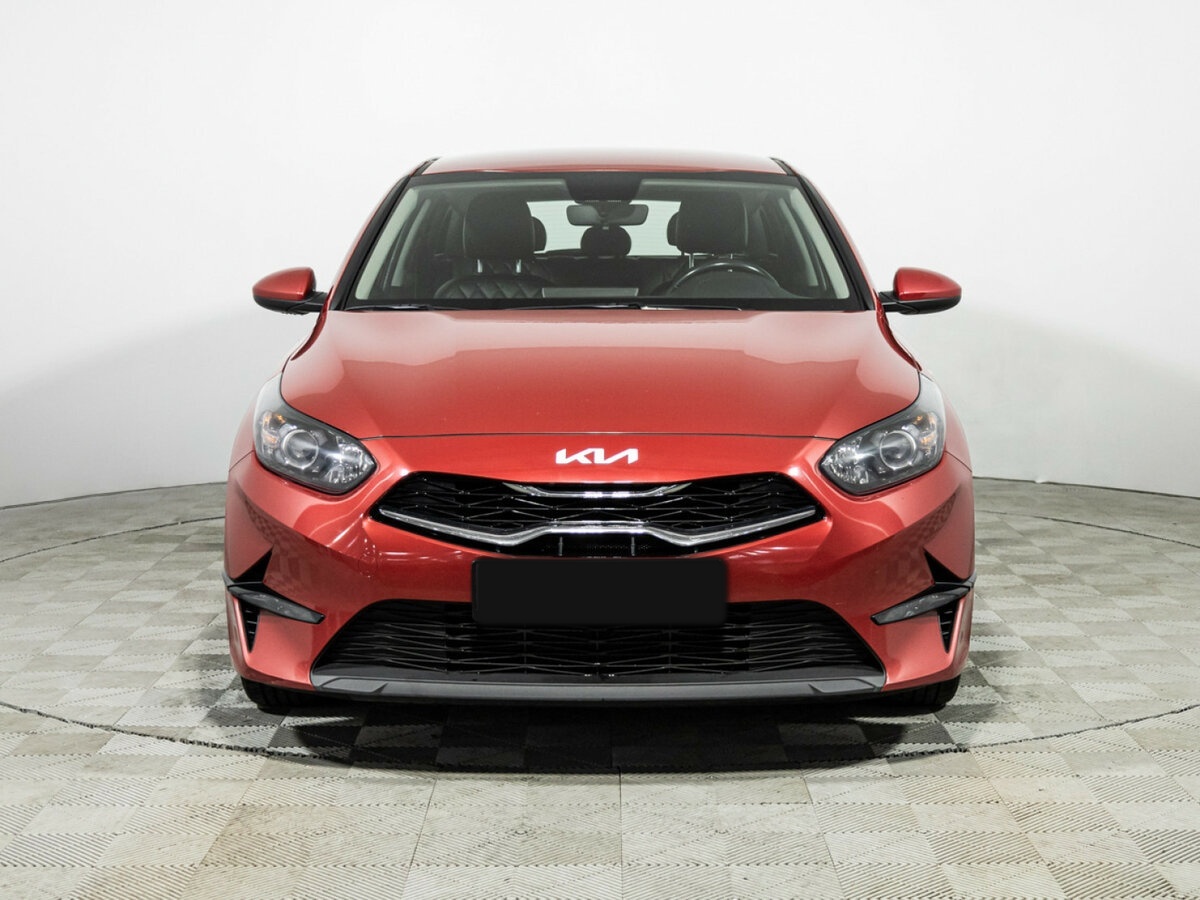 Купить Kia Ceed с пробегом. Фото: #1