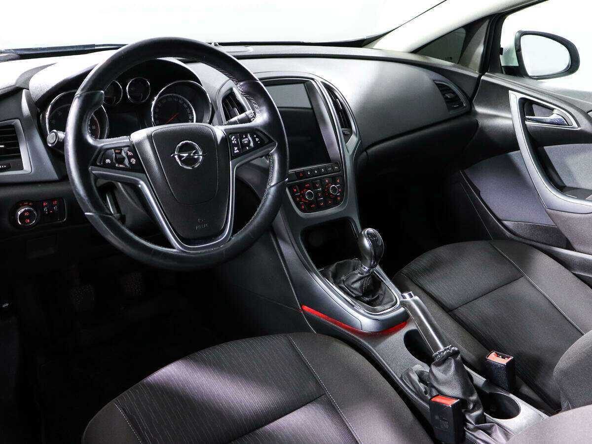 Купить Opel Astra с пробегом. Фото: #13