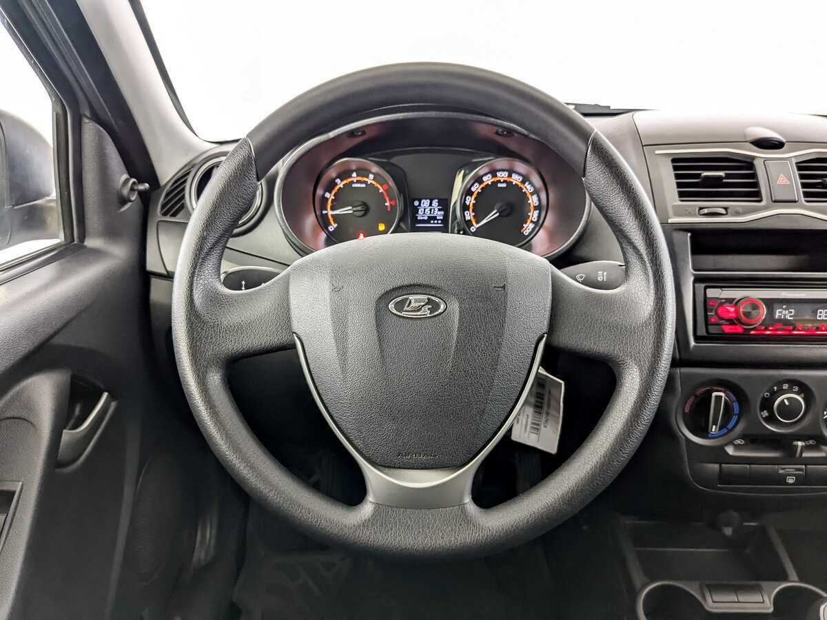 Купить Lada (ВАЗ) Granta с пробегом. Фото: #16