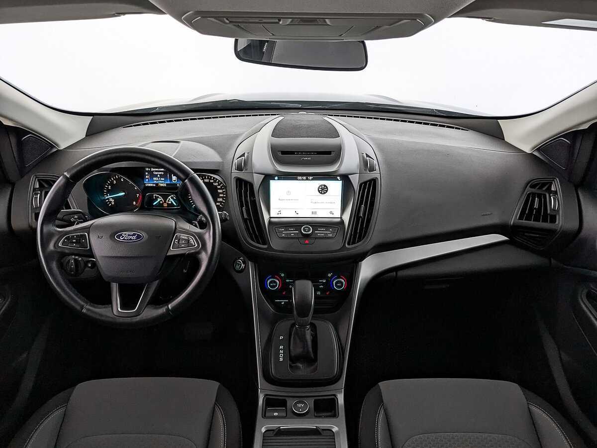 Купить Ford Kuga с пробегом. Фото: #13