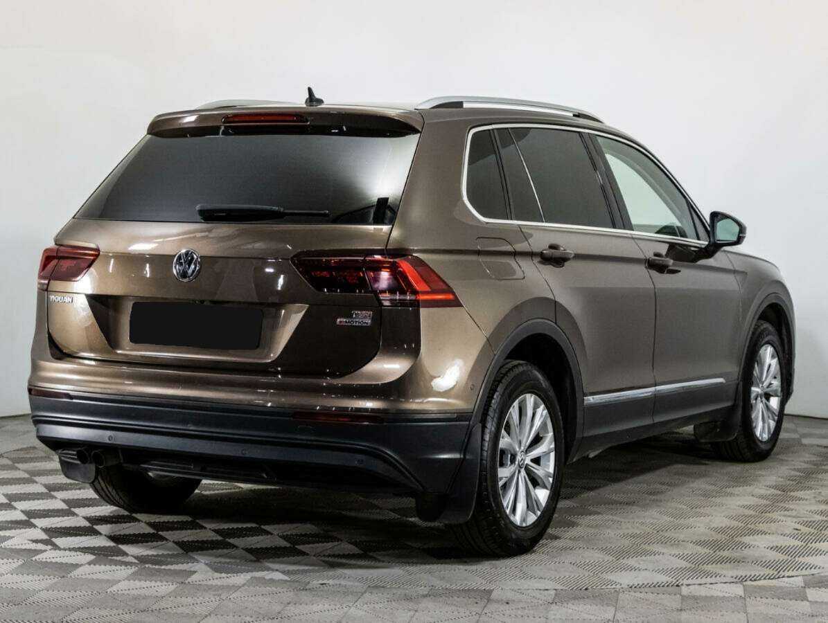 Купить Volkswagen Tiguan с пробегом. Фото: #4