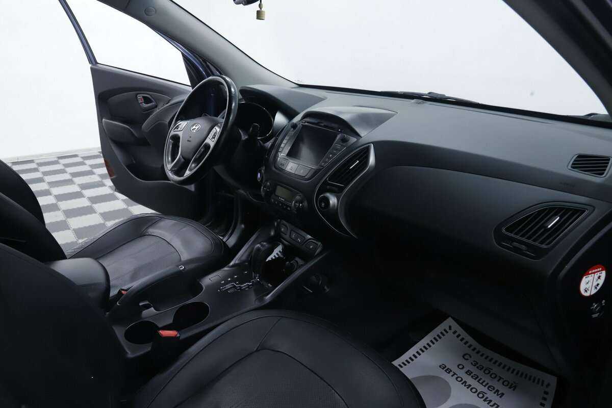 Купить Hyundai ix35 с пробегом. Фото: #17