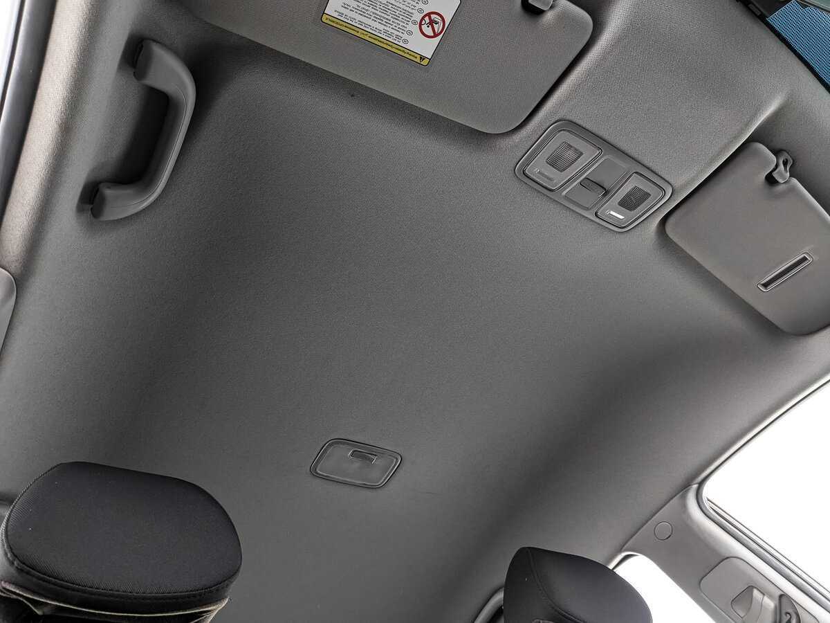 Купить Hyundai Solaris с пробегом. Фото: #18