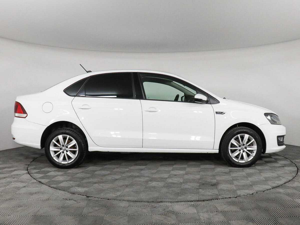 Купить Volkswagen Polo с пробегом. Фото: #3