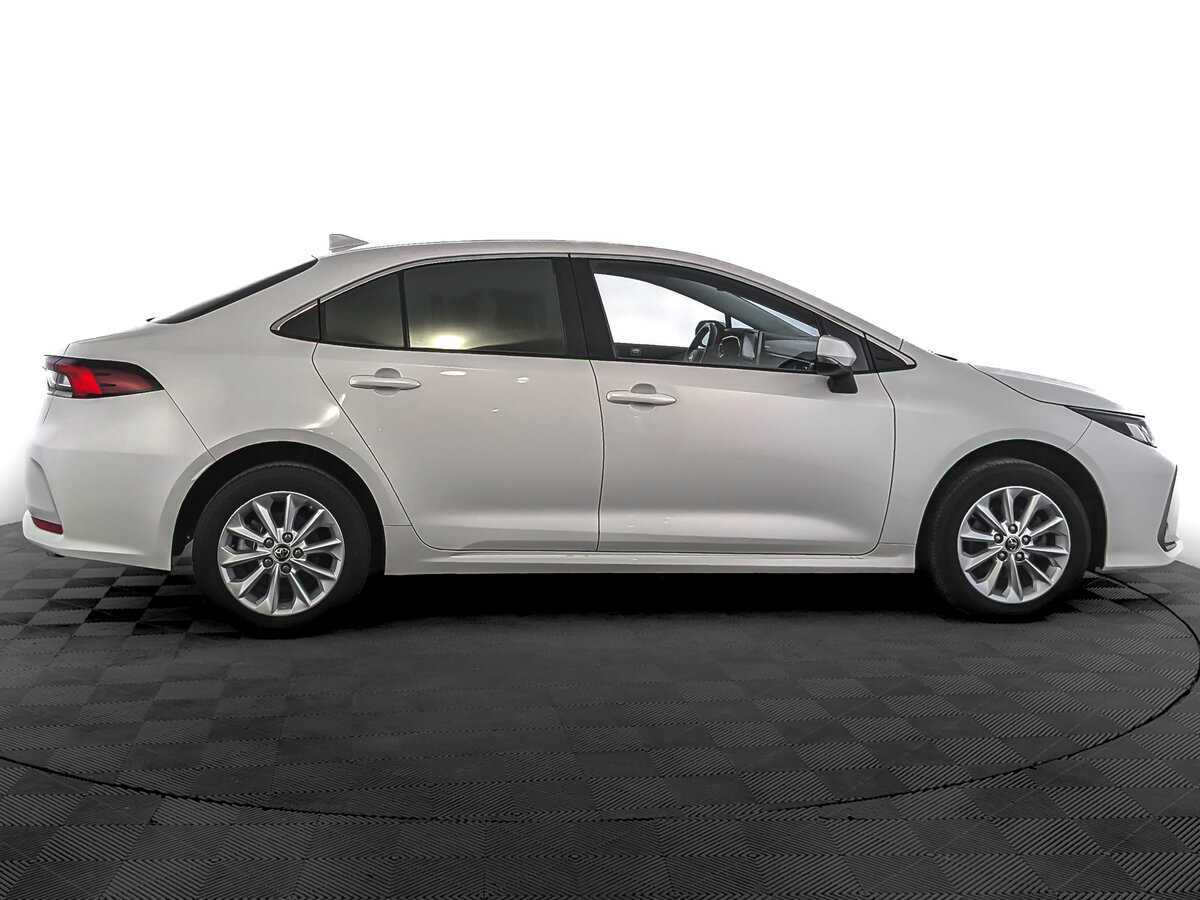Купить Toyota Corolla с пробегом. Фото: #3
