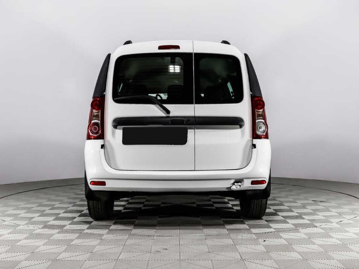 Купить Lada (ВАЗ) Largus с пробегом. Фото: #4