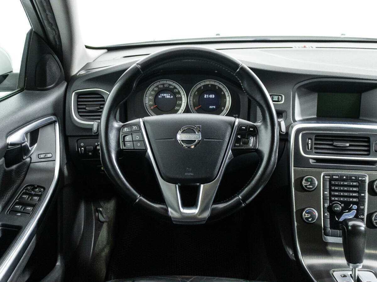 Купить Volvo S60 с пробегом. Фото: #17