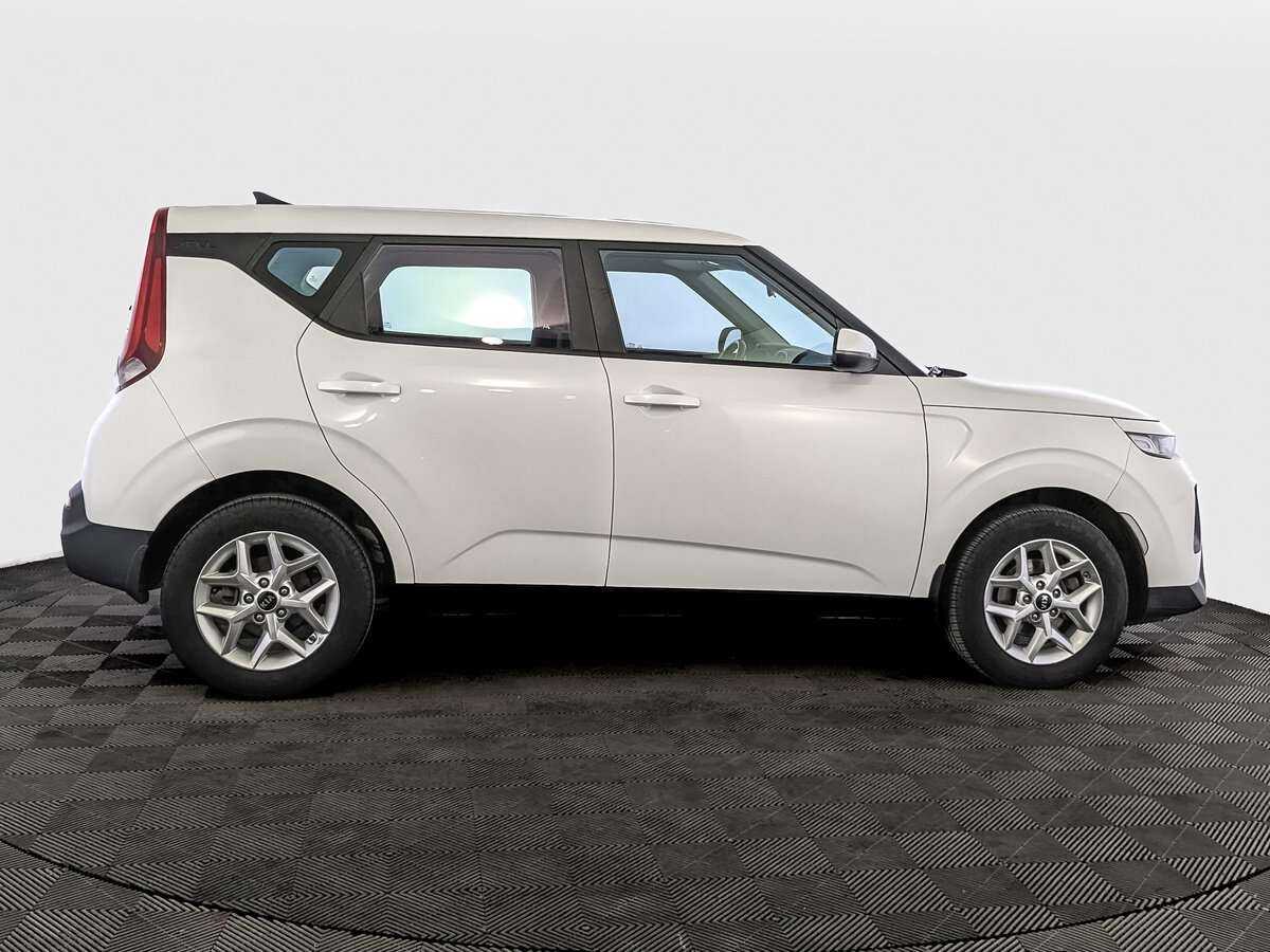 Купить Kia Soul с пробегом. Фото: #3