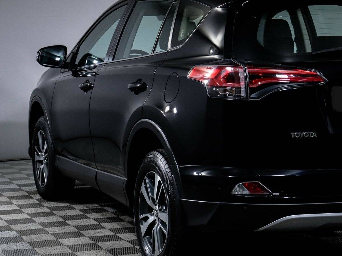 Купить Toyota RAV4 с пробегом. Фото: #19