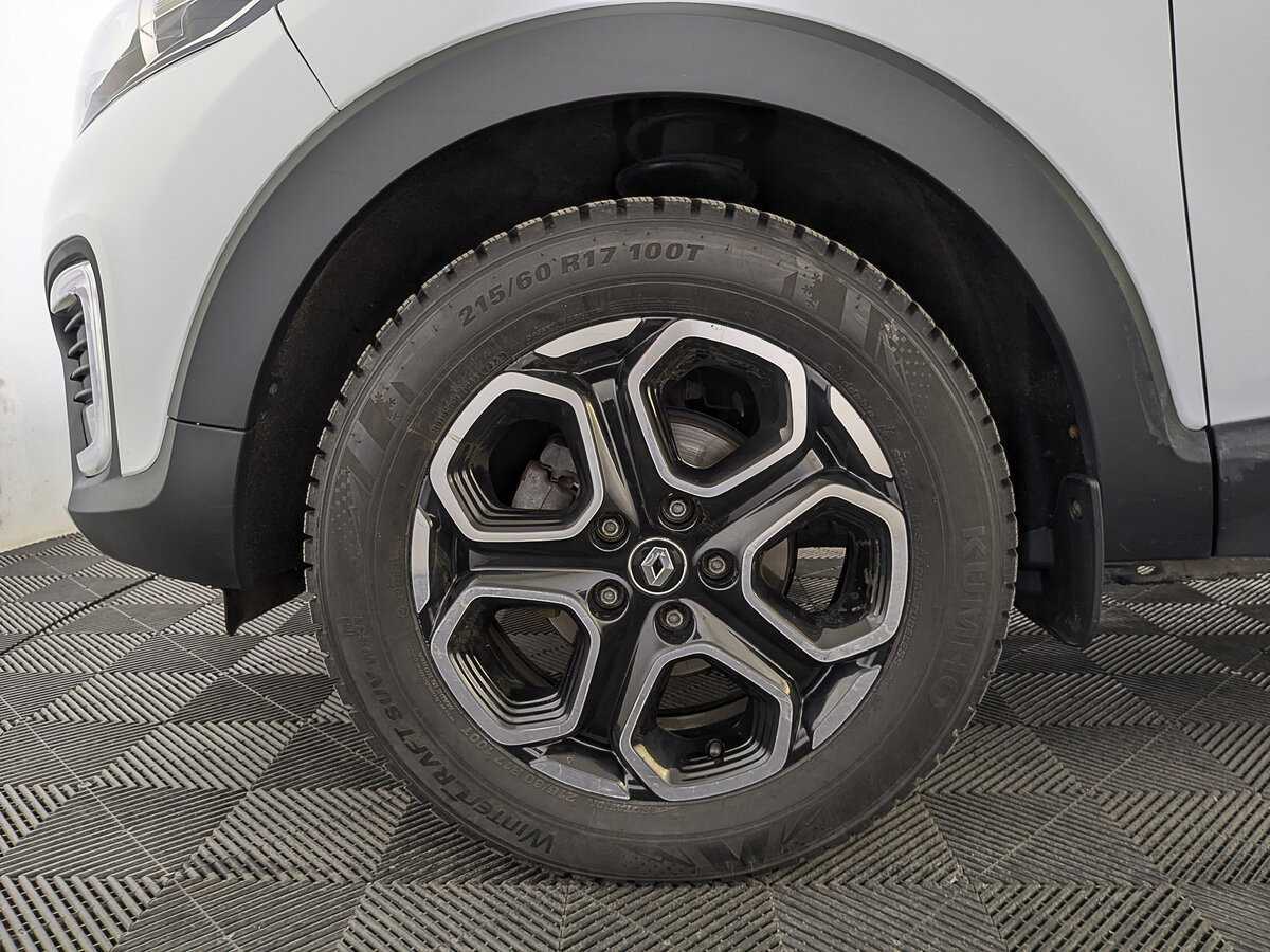 Купить Renault Kaptur с пробегом. Фото: #11
