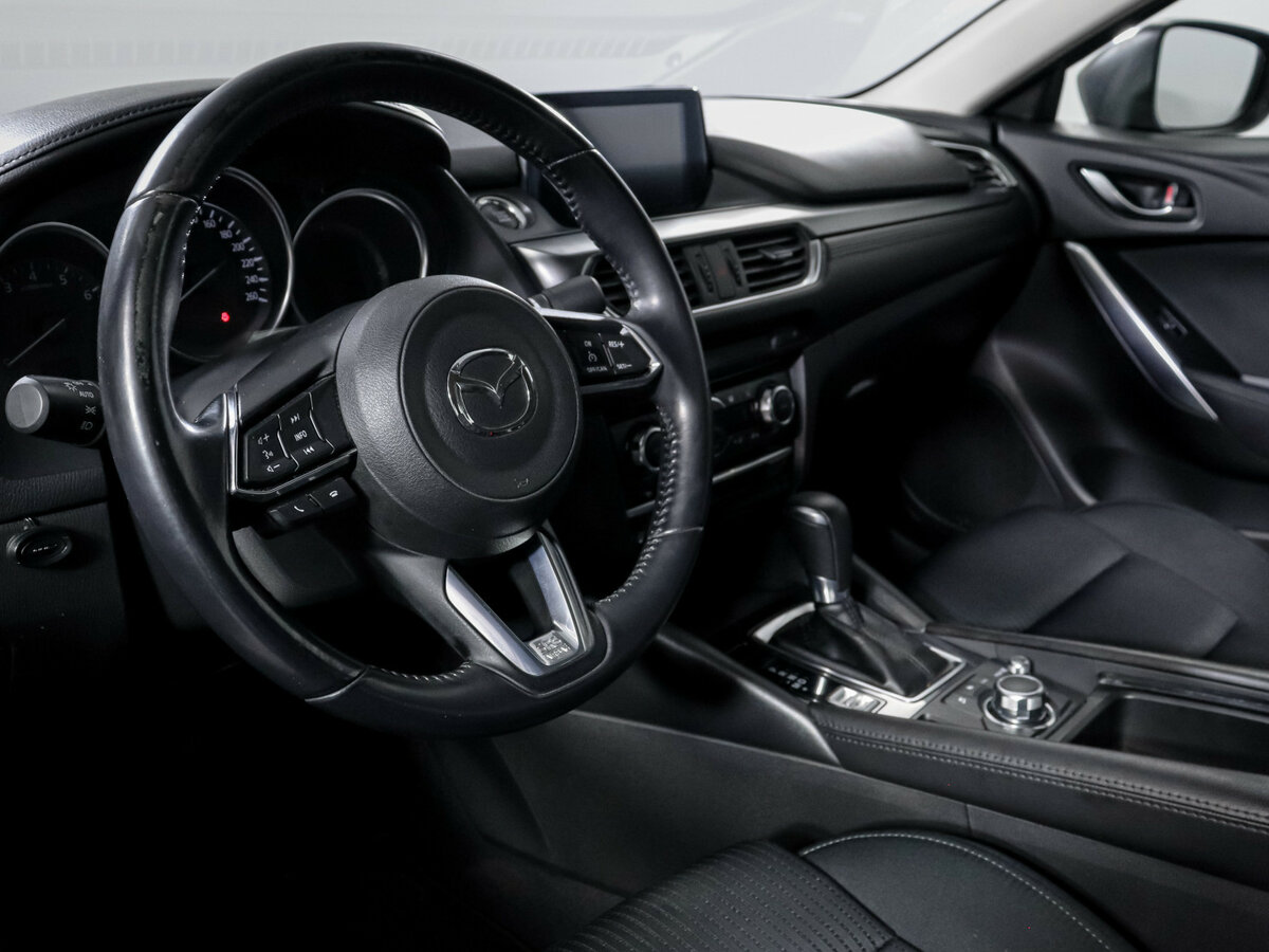 Купить Mazda 6 с пробегом. Фото: #11