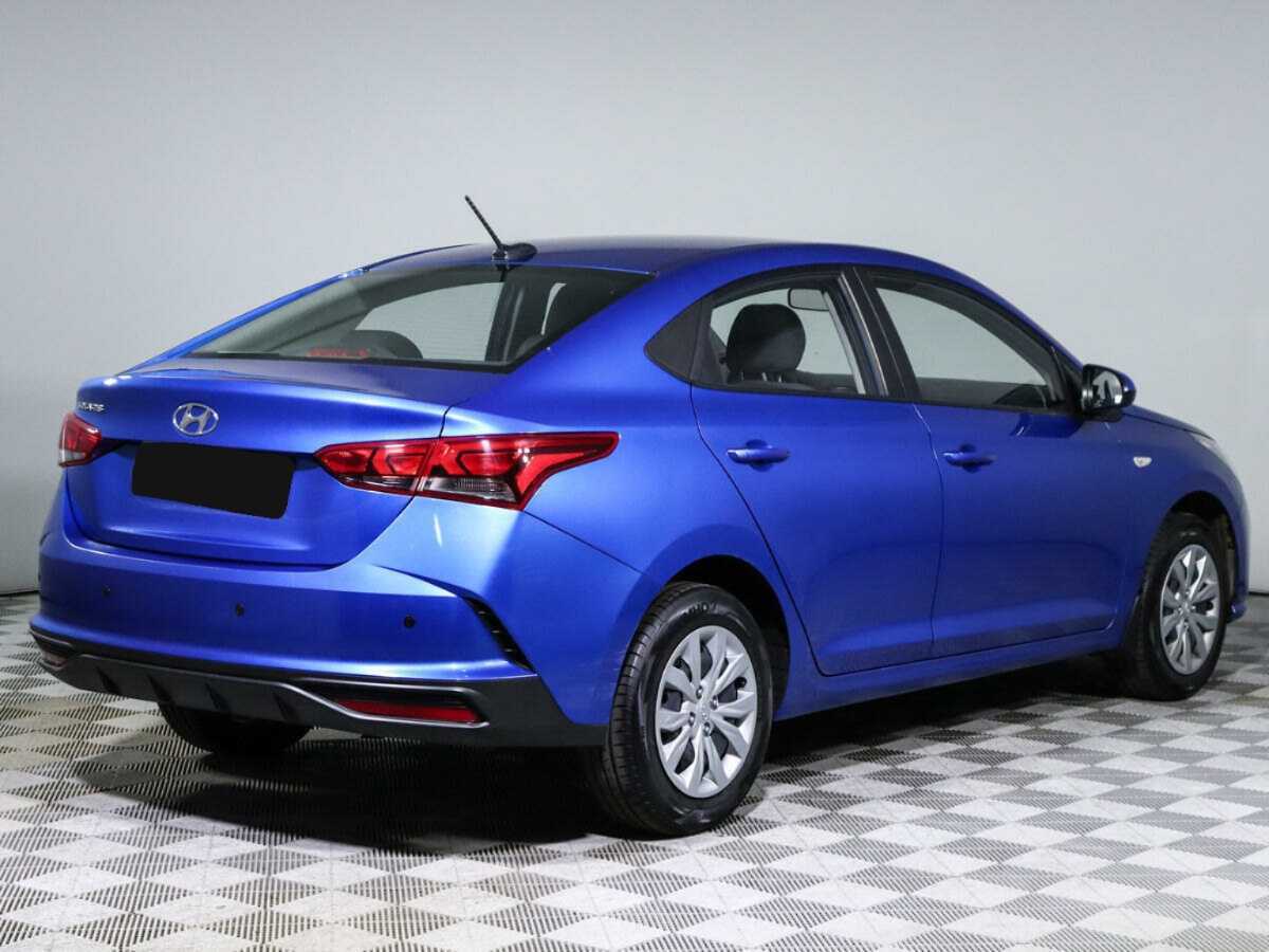 Купить Hyundai Solaris с пробегом. Фото: #3