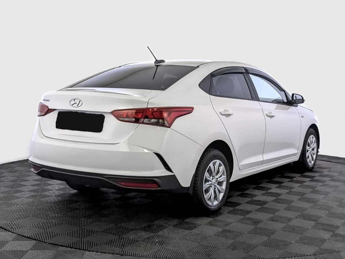 Купить Hyundai Solaris с пробегом. Фото: #4