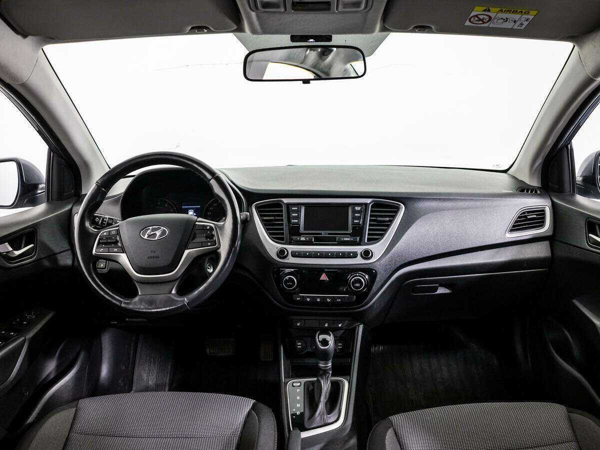 Купить Hyundai Solaris с пробегом. Фото: #12