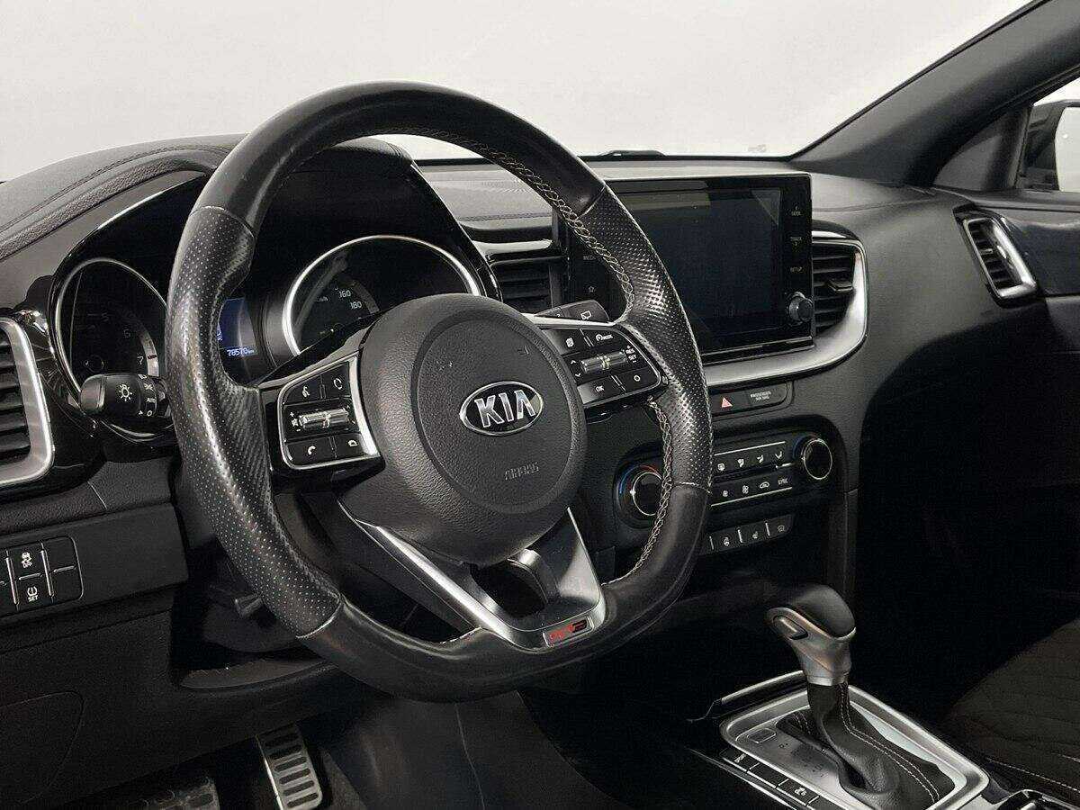 Купить Kia Proceed с пробегом. Фото: #13